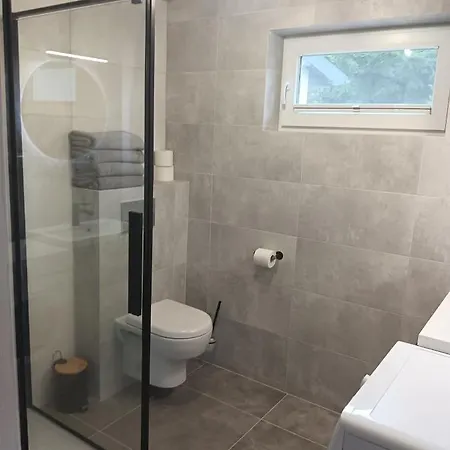 Lesny Zakatek 1 Nad Jeziorem