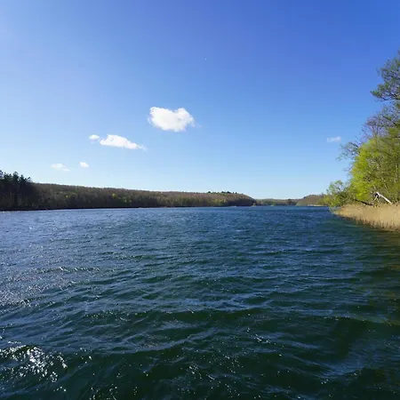Lesny Zakatek 1 Nad Jeziorem Σπίτι διακοπών Gościno