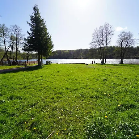 Lesny Zakatek 1 Nad Jeziorem Casa de Férias
